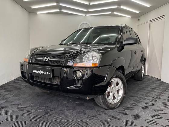 HYUNDAI TUCSON 2.0 MPFI GL 16V 142CV 2WD GASOLINA 4P AUTOMÁTICO